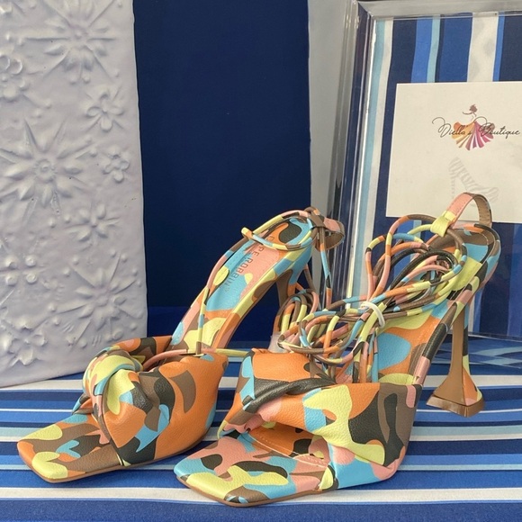 Cape Robbin multicolor camo square toe knotted strappy  high heel sandals sz 10 - Picture 5 of 12